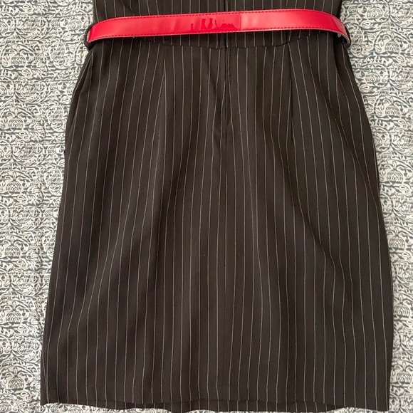 Charlotte Russe Black Pinstriped Career Dress with Red Patent Belt - Picture 7 of 9